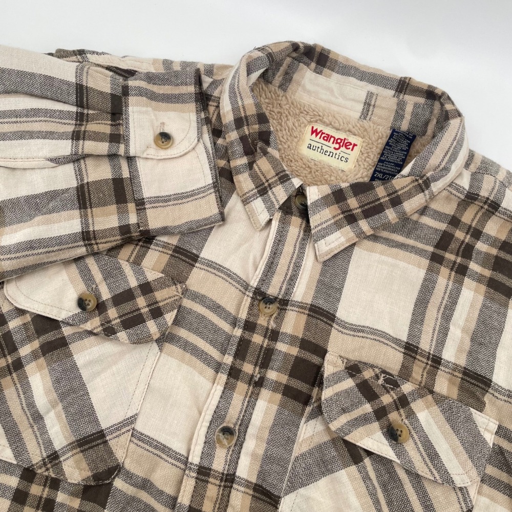 Wrangler Flannel Shirt Jacket Mens 2XL Tan Plaid Sherpa Lined NWT